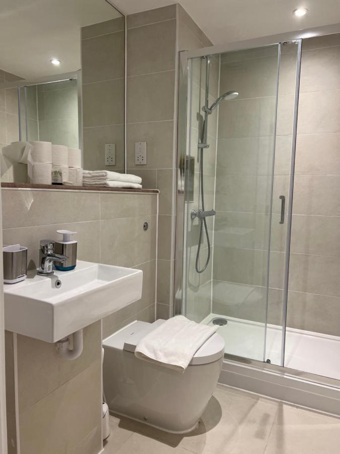 איסטבורן 99 Guest House מראה חיצוני תמונה