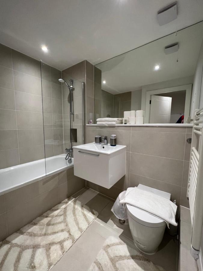 איסטבורן 99 Guest House מראה חיצוני תמונה